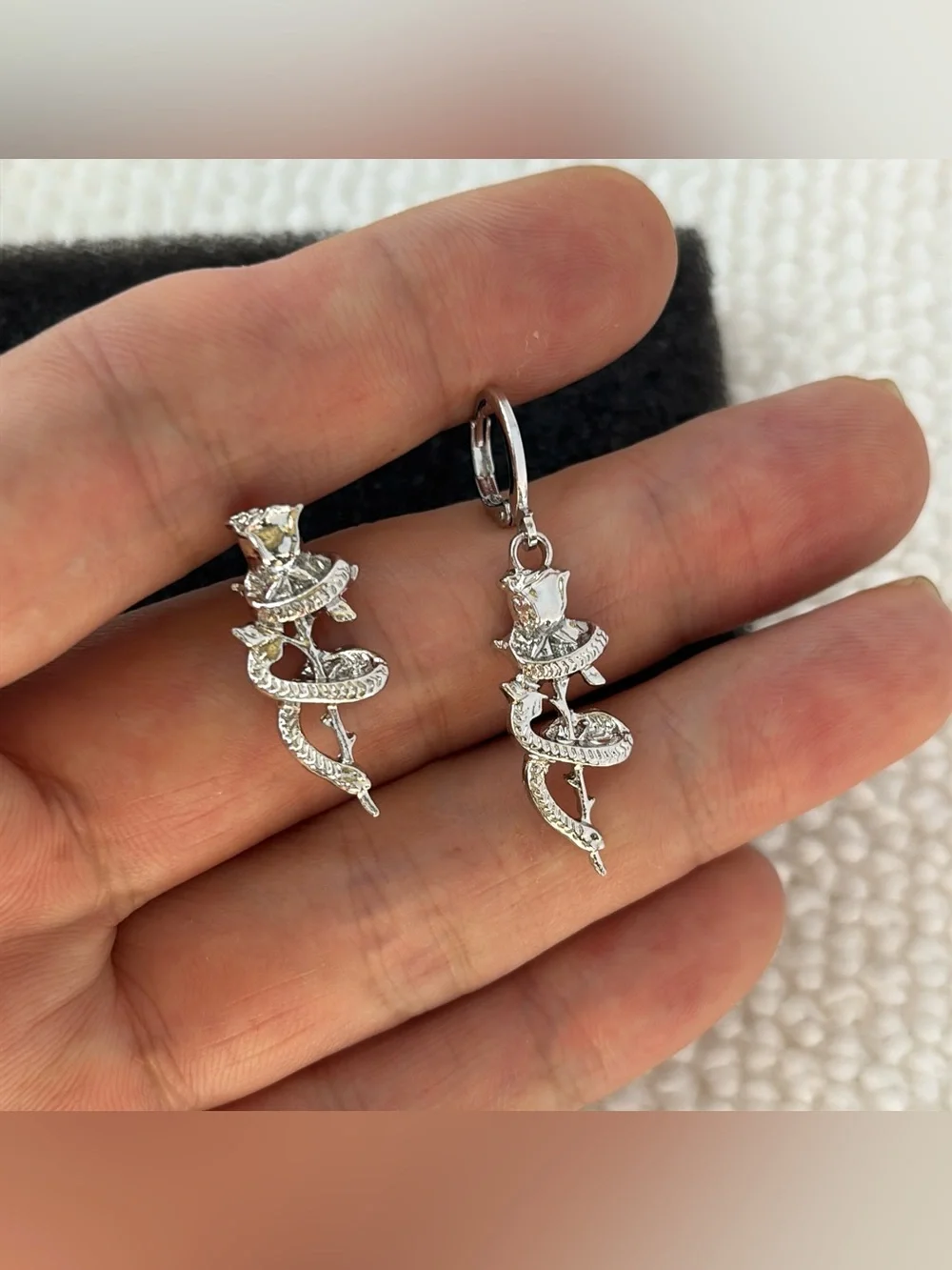 Snake Rose Flower Dangle Drop Earrings for Men Women Streetwear Punk Hip Hop